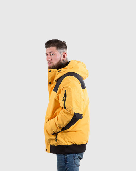The North Face Men’s Newington Jacket Yellow